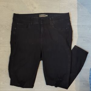 Torrid 18 Regular Bombshell Black Women's Skinny Jeans